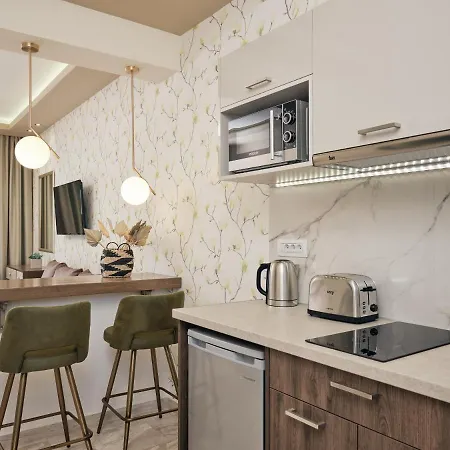 Mavrias Complex Циливи