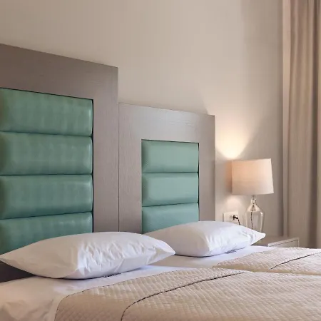 Mavrias Complex Lejlighed *